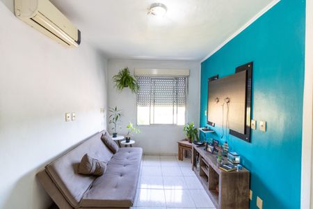 Sala de apartamento para alugar com 1 quarto, 56m² em Vila Nova, Porto Alegre