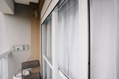 Apartamento à venda com 84m², 2 quartos e 2 vagasVaranda da Suíte 1