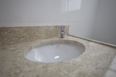 Casa à venda com 147m², 3 quartos e 2 vagasBanheiro 1