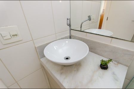 Apartamento para alugar com 65m², 3 quartos e 1 vagaBanheiro