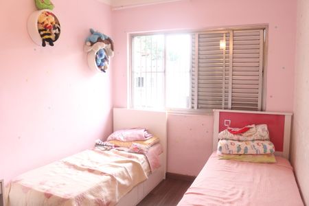 Casa à venda com 180m², 3 quartos e 3 vagasQuarto 2