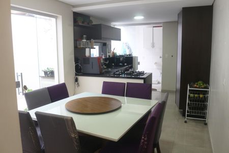 Casa à venda com 180m², 3 quartos e 3 vagasSala de Jantar