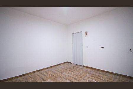 Casa para alugar com 1 quarto, 15m² em Vila Industrial, São Paulo