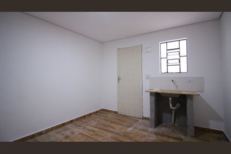 Casa para alugar com 1 quarto, 15m² em Vila Industrial, São Paulo