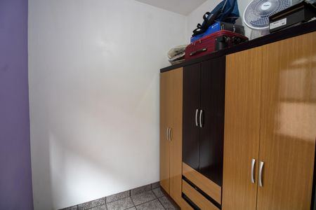 Casa para alugar com 110m², 3 quartos e 2 vagasQuarto 2