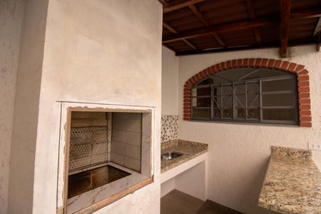 Casa para alugar com 110m², 3 quartos e 2 vagasChurrasqueira