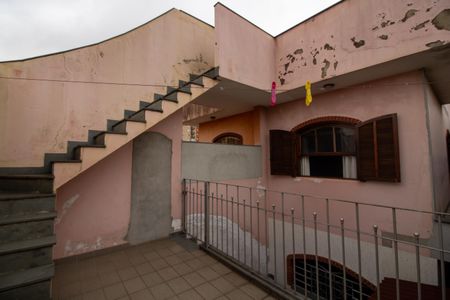 Casa para alugar com 110m², 3 quartos e 2 vagasQuintal Segundo Piso