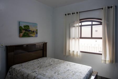 Casa para alugar com 110m², 3 quartos e 2 vagasQuarto 1