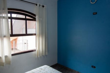 Casa para alugar com 110m², 3 quartos e 2 vagasQuarto 1