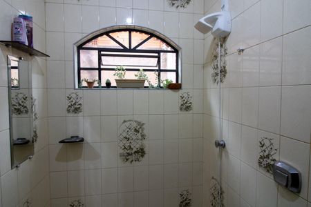 Casa para alugar com 110m², 3 quartos e 2 vagasBanheiro 2 Social superior