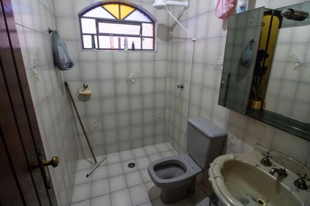 Casa para alugar com 110m², 3 quartos e 2 vagasBanheiro 3 Social inferior