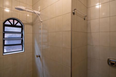 Casa para alugar com 110m², 3 quartos e 2 vagasBanheiro Quarto 3