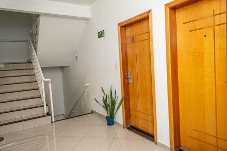 Apartamento para alugar com 73m², 3 quartos e 2 vagasHall do andar