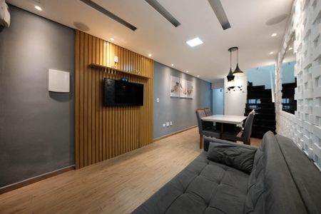 Sala de casa à venda com 2 quartos, 75m² em Cidade Líder, São Paulo