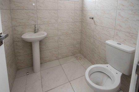 Apartamento à venda com 36m², 2 quartos e 1 vaga Apartamento à venda com 36m², 2 quartos e 1 vagaBanheiro