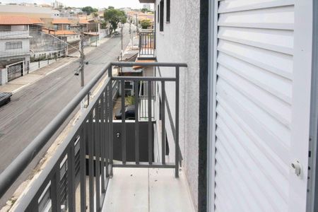 Apartamento à venda com 36m², 2 quartos e 1 vaga Apartamento à venda com 36m², 2 quartos e 1 vagaVaranda