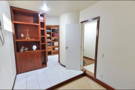 Apartamento à venda com 140m², 4 quartos e 1 vagaSuíte