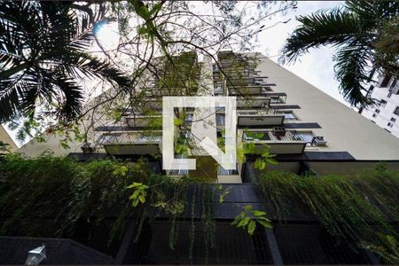 Apartamento à venda com 140m², 4 quartos e 1 vagaFachada