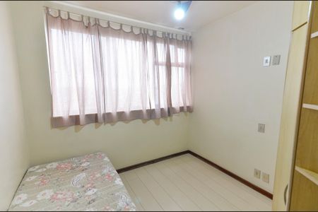 Apartamento à venda com 140m², 4 quartos e 1 vagaQuarto 2