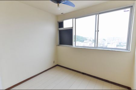 Apartamento à venda com 140m², 4 quartos e 1 vagaQuarto 1