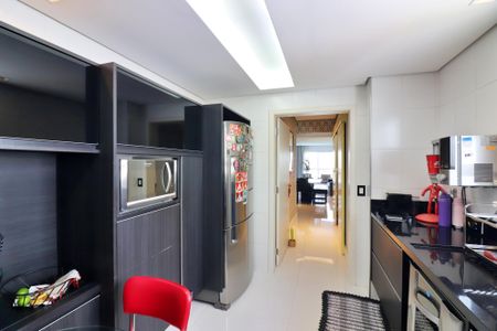 Apartamento à venda com 100m², 3 quartos e 2 vagasCozinha e Área de Serviço