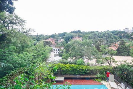 Casa à venda com 776m², 5 quartos e 4 vagasVista da Sala