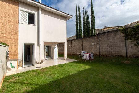 Casa de condomínio à venda com 140m², 2 quartos e 2 vagasÁREA EXTERNA FUNDOS