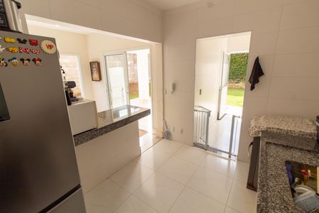 Casa de condomínio à venda com 140m², 2 quartos e 2 vagasCOZINHA