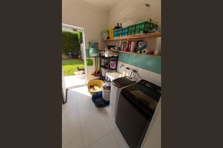 Casa de condomínio à venda com 140m², 2 quartos e 2 vagasÁREA DE SERVIÇO