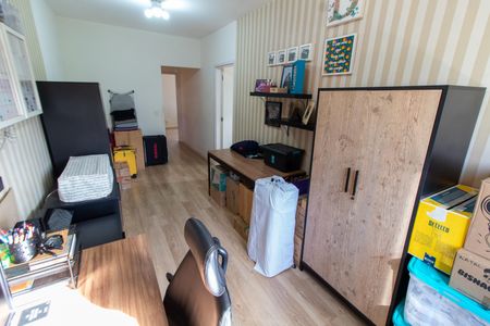 Casa de condomínio à venda com 140m², 2 quartos e 2 vagasESCRITÓRIO