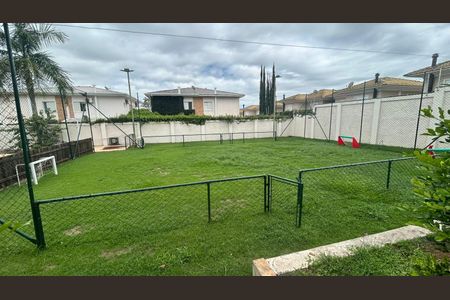 Casa de condomínio à venda com 140m², 2 quartos e 2 vagasÁREA COMUM - CAMPO