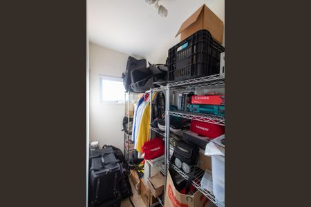 Casa de condomínio à venda com 140m², 2 quartos e 2 vagasCLOSET DA SUITE 2