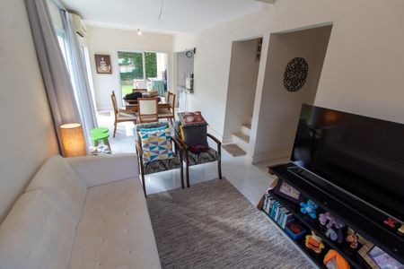 Casa de condomínio à venda com 140m², 2 quartos e 2 vagasSALA