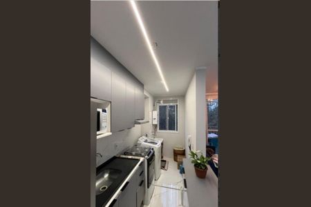 Apartamento à venda com 42m², 2 quartos e 1 vagaFoto 01