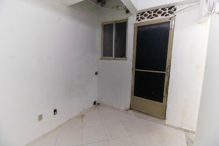 Sala de apartamento para alugar com 2 quartos, 60m² em Barro Vermelho, São Gonçalo
