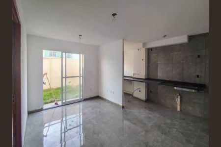 Sala de apartamento para alugar com 2 quartos, 69m² em Anchieta, Nilópolis