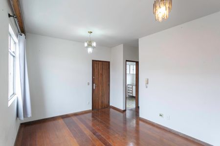 Apartamento à venda com 90m², 3 quartos e 1 vaga Apartamento à venda com 90m², 3 quartos e 1 vagaSala