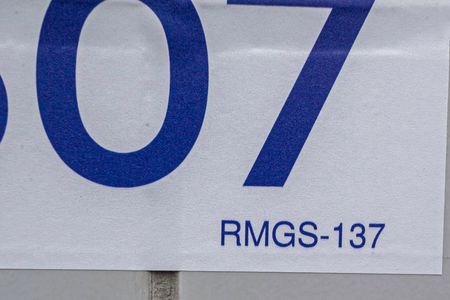 Apartamento à venda com 90m², 3 quartos e 1 vaga Apartamento à venda com 90m², 3 quartos e 1 vagaFachada