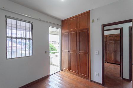 Apartamento à venda com 90m², 3 quartos e 1 vaga Apartamento à venda com 90m², 3 quartos e 1 vagaSuíte