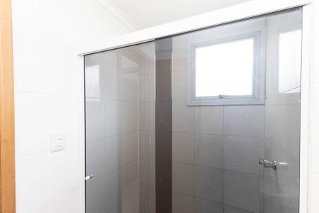 Banheiro  de apartamento à venda com 1 quarto, 31m² em Vila Ede, São Paulo