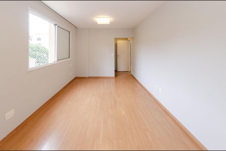 Apartamento para alugar com 210m², 4 quartos e 4 vagasSuíte 2