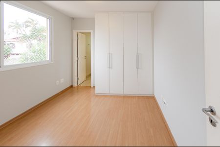 Apartamento para alugar com 210m², 4 quartos e 4 vagasSuíte 3