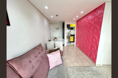 Sala de apartamento para alugar com 2 quartos, 48m² em Vila Florida, Guarulhos