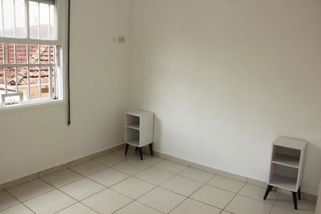 Quarto de apartamento para alugar com 1 quarto, 65m² em Aparecida, Santos