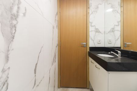Apartamento para alugar com 49m², 2 quartos e 1 vaga Apartamento para alugar com 49m², 2 quartos e 1 vagaBanheiro