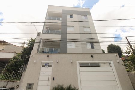 Apartamento para alugar com 49m², 2 quartos e 1 vaga Apartamento para alugar com 49m², 2 quartos e 1 vagaFachada