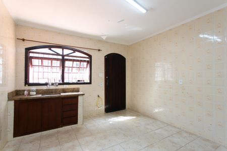 Casa à venda com 287m², 5 quartos e 3 vagasCozinha da Edícula