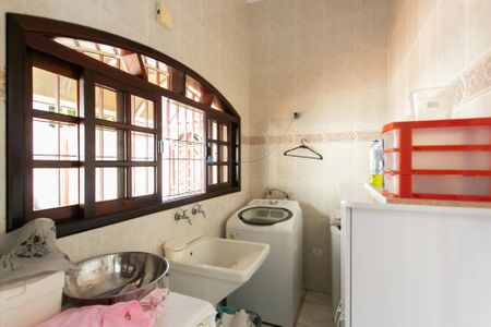 Casa à venda com 287m², 5 quartos e 3 vagasÁrea de Serviço