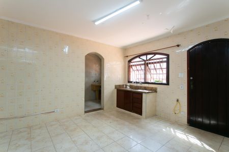 Casa à venda com 287m², 5 quartos e 3 vagasCozinha da Edícula