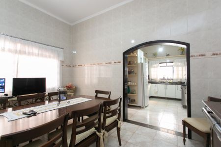 Casa à venda com 287m², 5 quartos e 3 vagasCopa